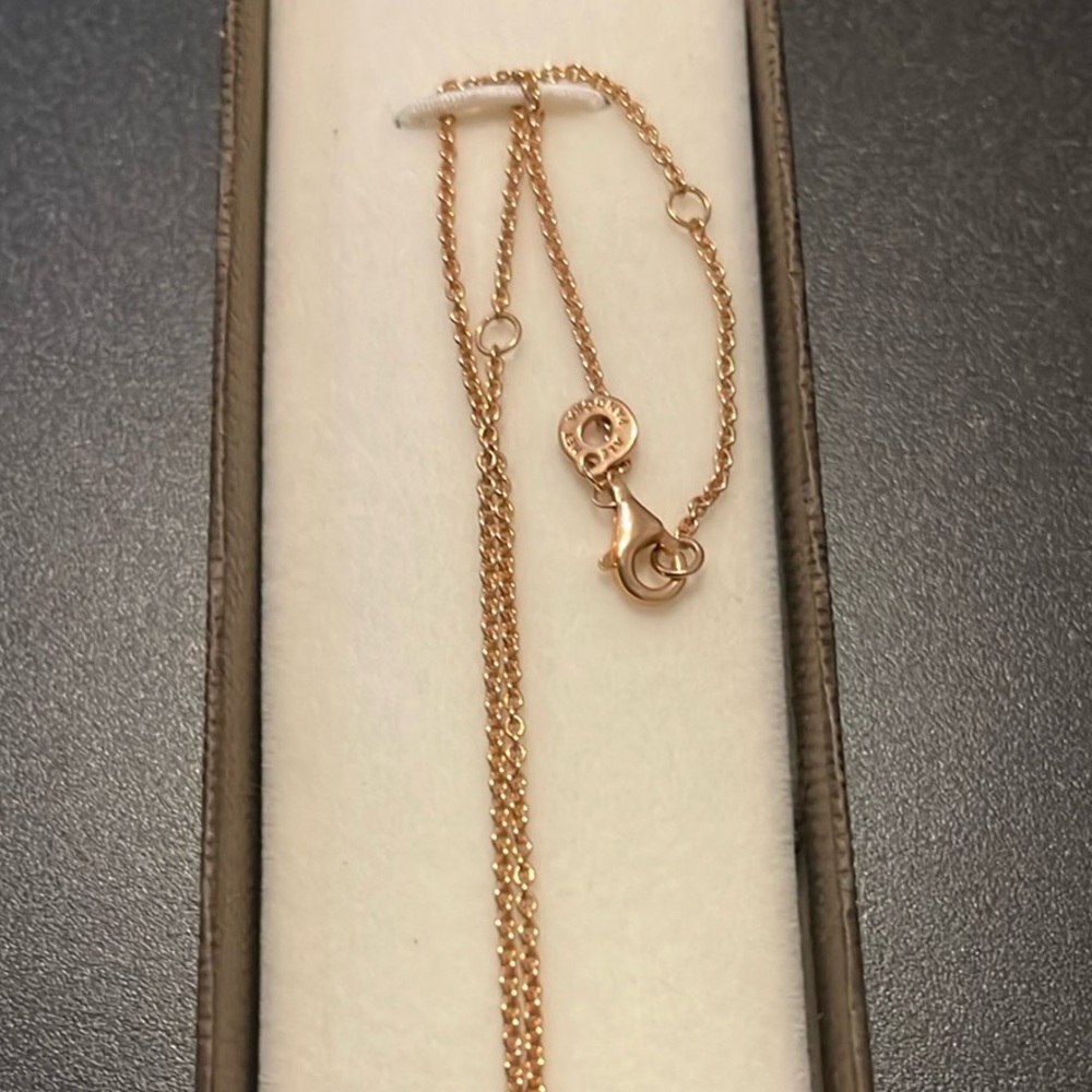 New, Pandora Logo Pavé Circle Collier Necklace in 14k rose gold-plated - Picture 3 of 5